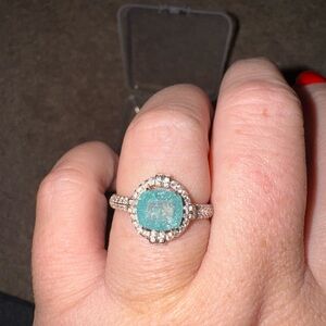 Stunning Silver and Teal Gemstone Ring